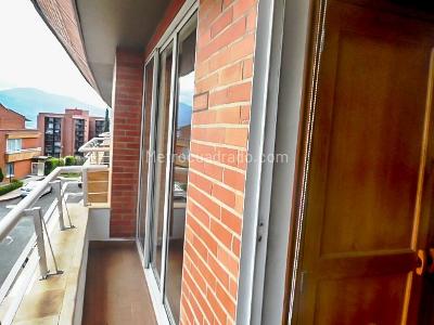 Casa de 3 alcobas en venta en El Poblado, Medellín, 340 m² · foto 15 de 15