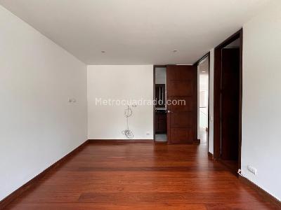 Casa de 3 alcobas en arriendo en El Poblado, Medellín, 340 m² · foto 16 de 20