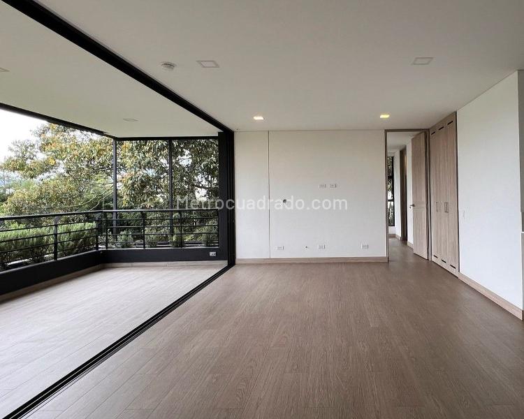 2BR Apartment in llanogrande (125 m²) - 2