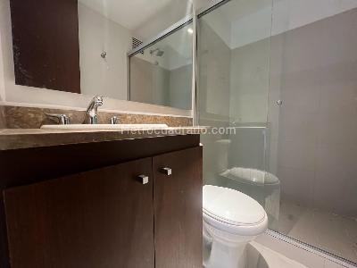 Apartamento en arriendo en Envigado, Medellín · foto 10 de 11