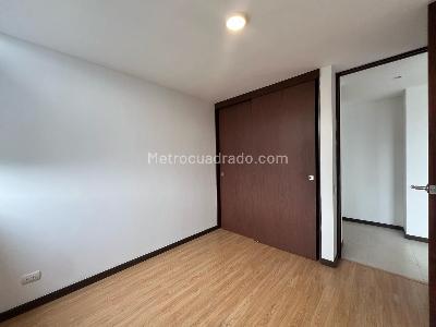 Apartamento en arriendo en Envigado, Medellín · foto 6 de 11