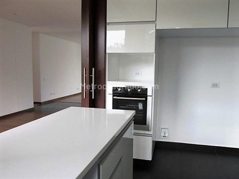 Apartamento en Arriendo, EL POBLADO, Medellín - View 6
