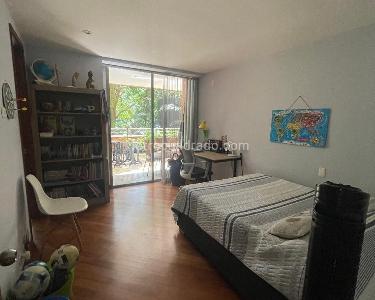 Apartamento de 3 alcobas en venta en Alejandría, Medellín, 218 m² · foto 5 de 6