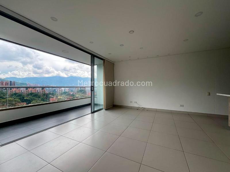 Modern 3BR Apartment in Envigado - 3