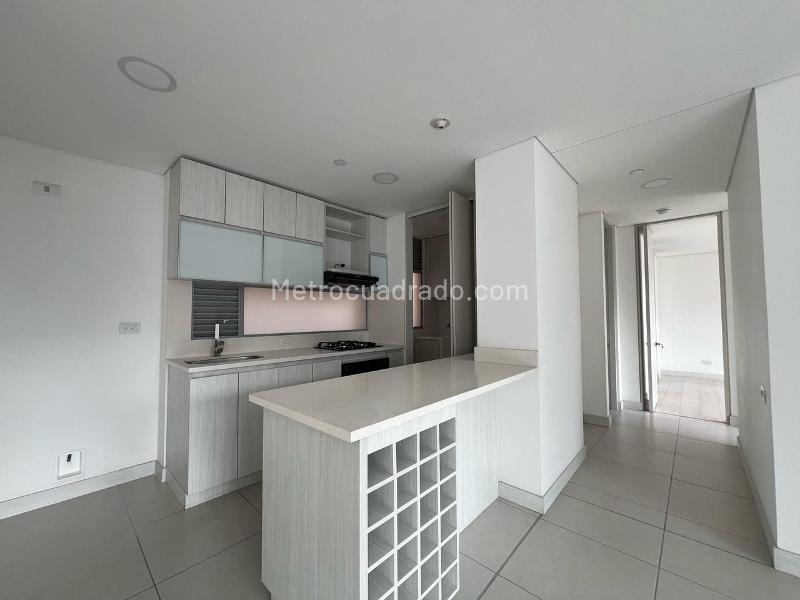 Modern 2BR Apartment with Gym in Envigado - 5