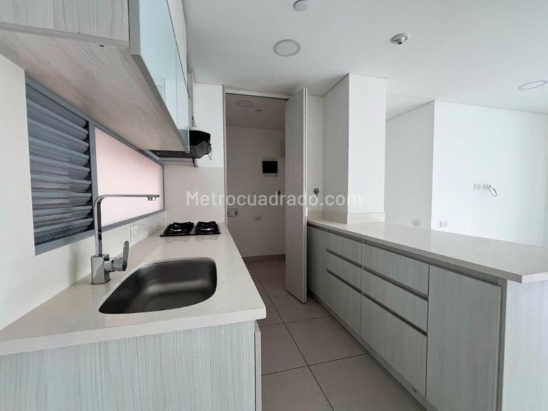 Modern 2BR Apartment with Gym in Envigado - 7