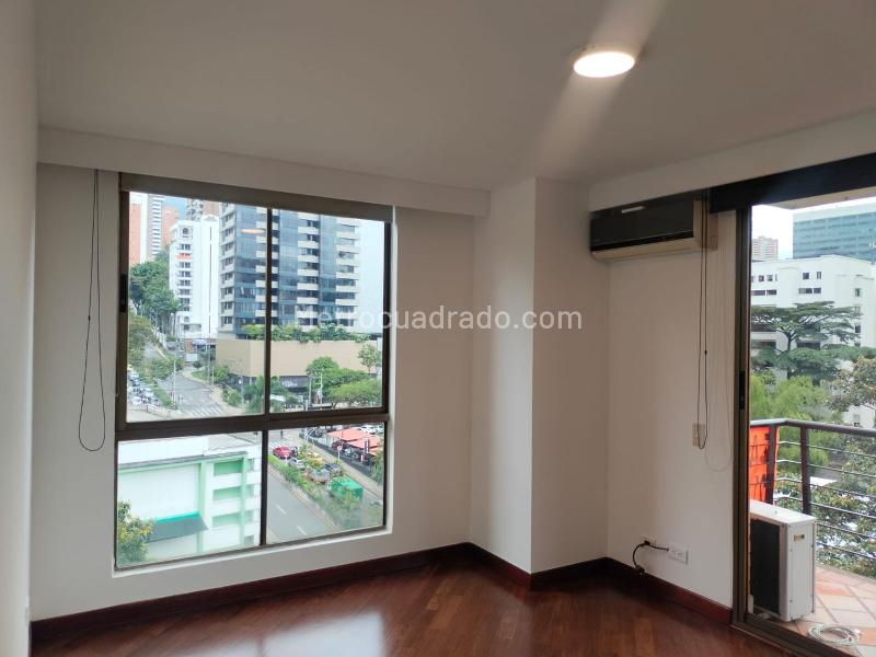 Apartamento de 2 Alcobas con Aire Acondicionado en El Poblado - 9