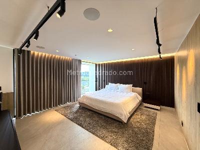 Casa de 4 alcobas en venta en El Poblado, Medellín, 1200 m² · foto 11 de 20