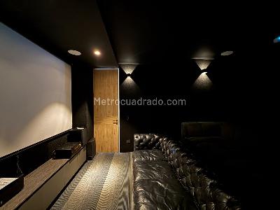 Casa de 4 alcobas en venta en El Poblado, Medellín, 1200 m² · foto 16 de 20