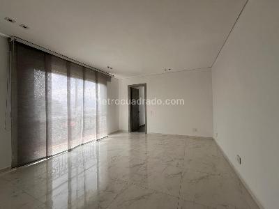 Casa de 4 alcobas en venta en El Poblado, Medellín, 600 m² · foto 14 de 20