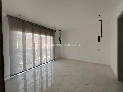 Casa de 4 alcobas en venta en El Poblado, Medellín, 600 m² · foto 17 de 20