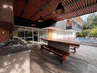 Casa de 4 alcobas en venta en El Poblado, Medellín, 600 m² · foto 19 de 20