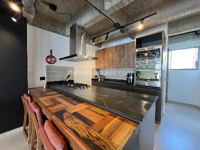 Apartamento de 3 alcobas en venta en El Poblado, Medellín, 195 m² · foto 5 de 17