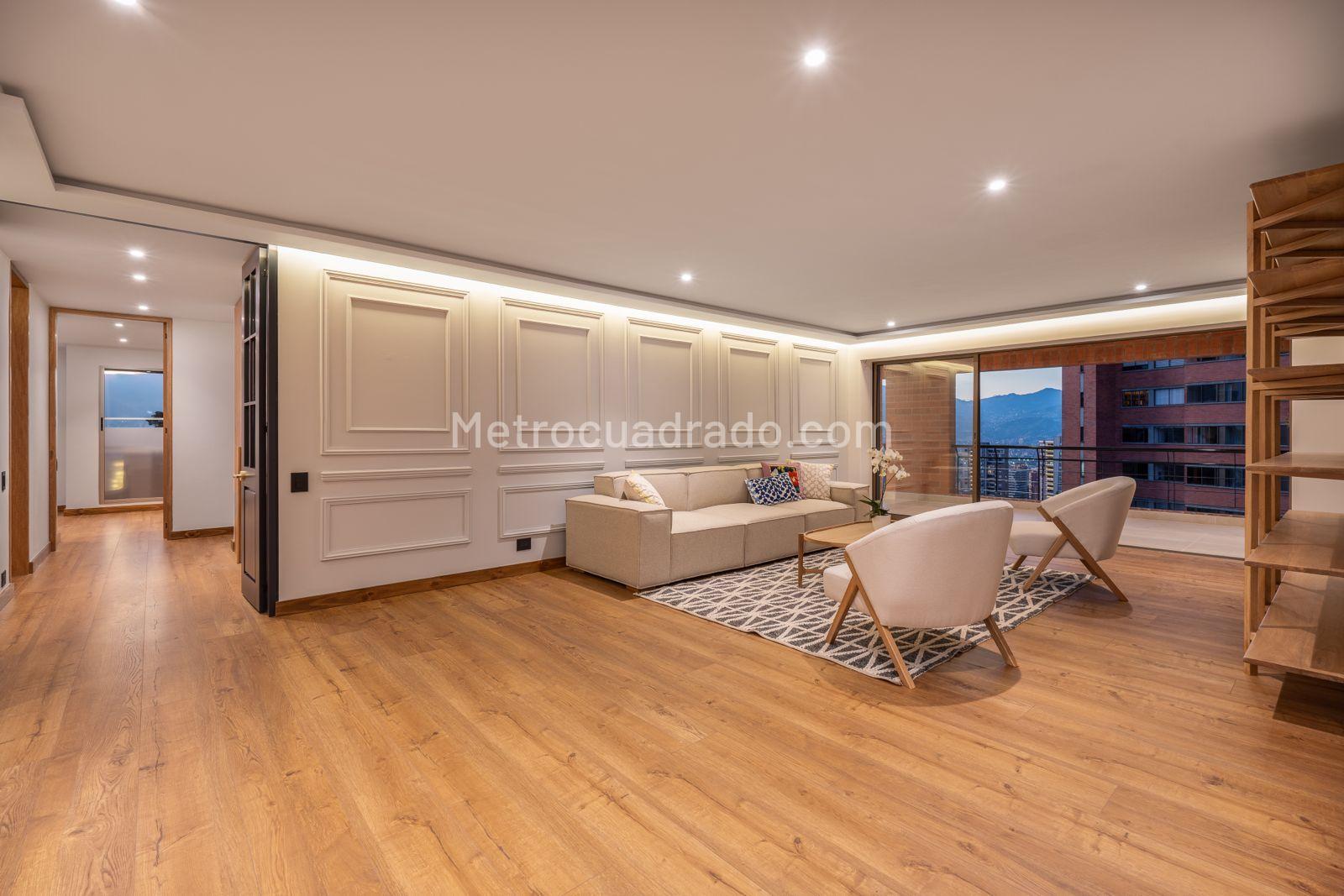 Apartamento de 3 habitaciones en venta en El Poblado, Medellín — imagen 1 de 20