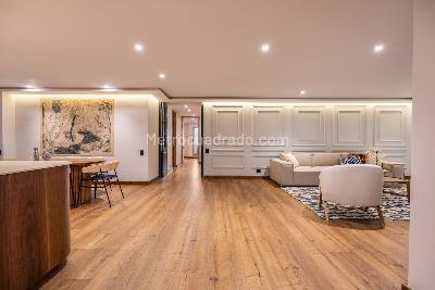 Apartamento de 3 alcobas en venta en El Poblado, Medellín, 220 m² · foto 2 de 20