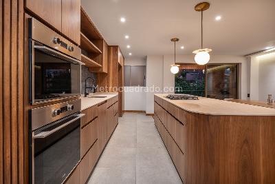 Apartamento de 3 alcobas en venta en El Poblado, Medellín, 220 m² · foto 9 de 20