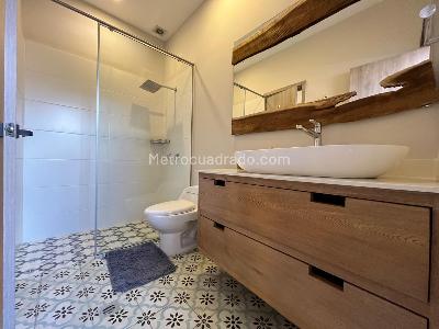 Apartamento de 3 alcobas en venta en El Poblado, Medellín, 141 m² · foto 16 de 19