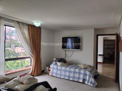 Apartamento de 3 alcobas en venta en El Poblado, Medellín, 220 m² · foto 12 de 18