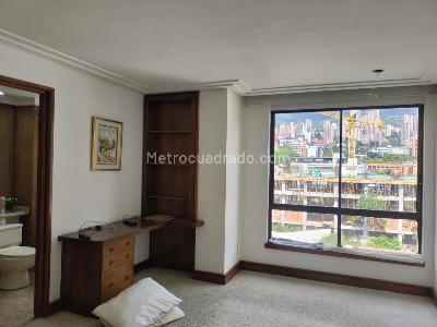 Apartamento de 3 alcobas en venta en El Poblado, Medellín, 220 m² · foto 14 de 18
