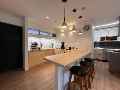 Casa de 4 alcobas en venta en Envigado, Envigado, 161 m² · foto 6 de 20