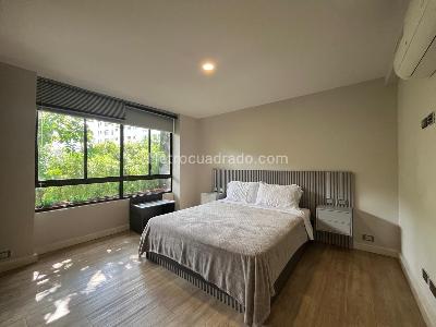 Apartamento de 2 alcobas en venta en El Poblado, Medellín, 122 m² · foto 15 de 20