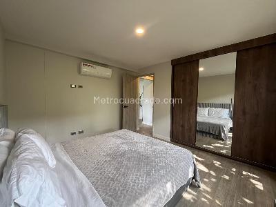 Apartamento de 2 alcobas en venta en El Poblado, Medellín, 122 m² · foto 16 de 20