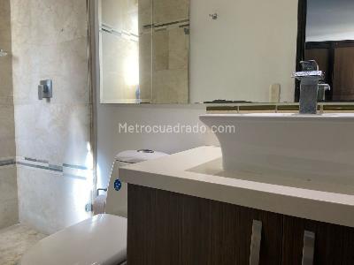 Apartamento de 4 alcobas en venta en Sabaneta, Sabaneta, 89 m² · foto 18 de 19