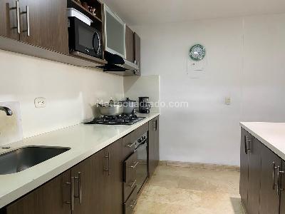 Apartamento de 4 alcobas en venta en Sabaneta, Sabaneta, 89 m² · foto 7 de 19