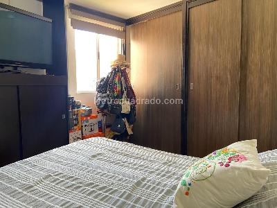Apartamento de 4 alcobas en venta en Sabaneta, Sabaneta, 89 m² · foto 9 de 19