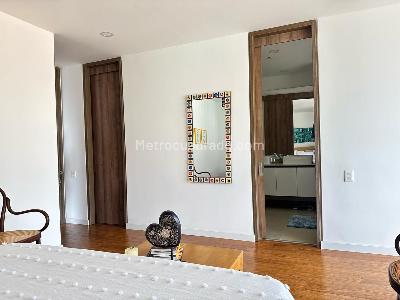 Apartamento en venta en El Poblado, Medellín · foto 10 de 19