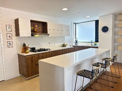 Apartamento en venta en El Poblado, Medellín · foto 6 de 19