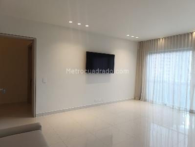 Casa de 4 alcobas en venta en El Poblado, Medellín, 400 m² · foto 15 de 20
