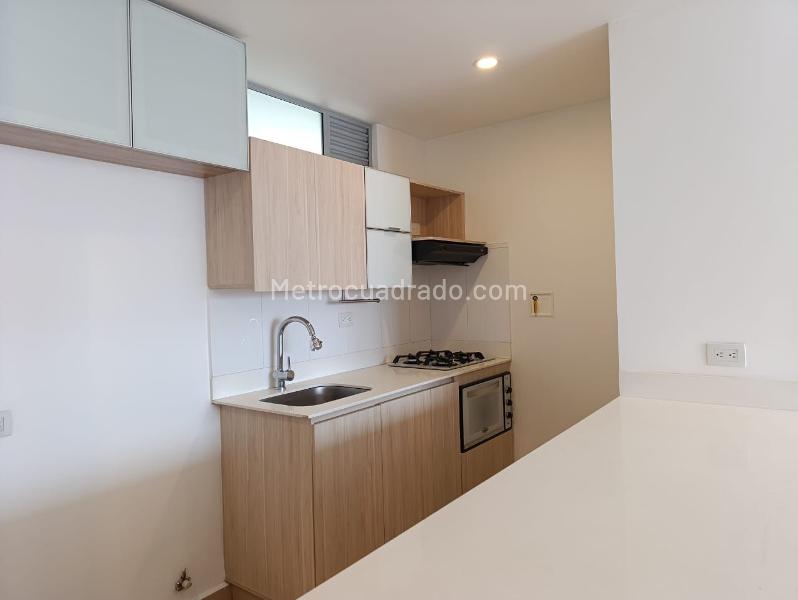 Estudio Estiloso de 1 Alcoba en El Poblado - 8