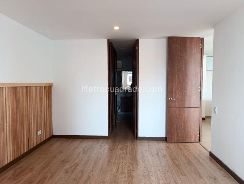 Estudio Estiloso de 1 Alcoba en El Poblado - 9