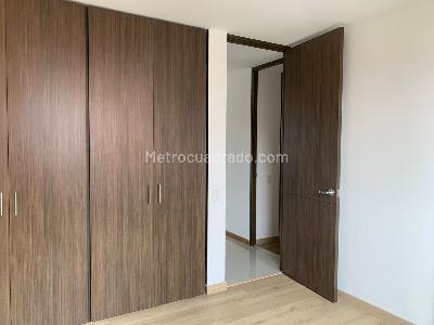 Apartamento de 2 alcobas en arriendo en La Florida, Medellín, 105 m² · foto 3 de 8
