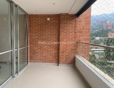 Apartamento de 2 alcobas en arriendo en La Florida, Medellín, 105 m² · foto 8 de 8