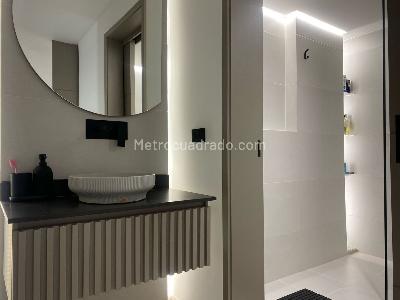 Apartamento de 3 alcobas en venta en El Poblado, Medellín, 148 m² · foto 18 de 19