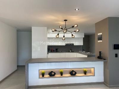 Apartamento de 3 alcobas en venta en El Poblado, Medellín, 148 m² · foto 7 de 19
