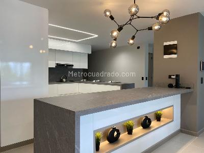 Apartamento de 3 alcobas en venta en El Poblado, Medellín, 148 m² · foto 8 de 19