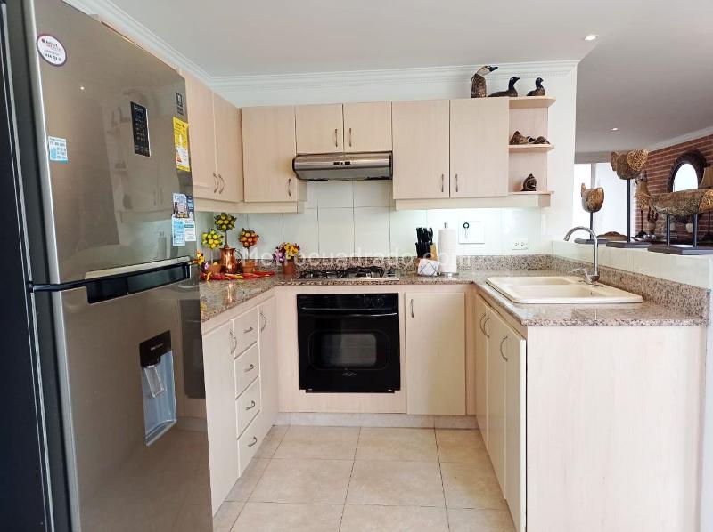 Elegant 3BR Apartment in El Poblado - 6