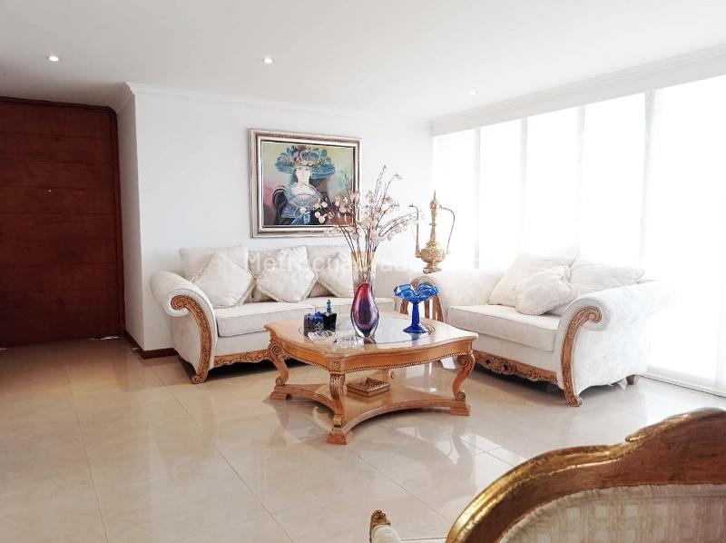 Elegant 3BR Apartment in El Poblado - 3