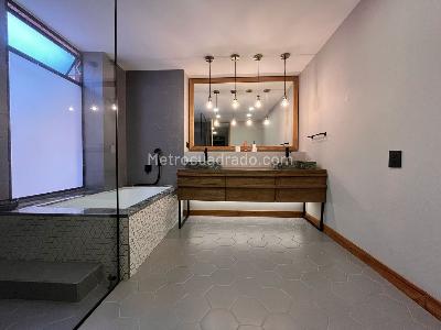 Apartamento de 2 alcobas en venta en San Lucas, Medellín, 158 m² · foto 19 de 20