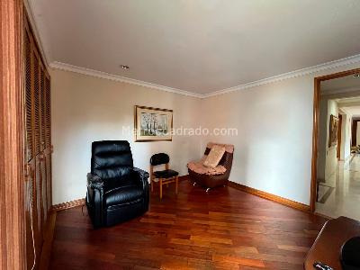 Apartamento de 3 alcobas en venta en El Poblado, Medellín, 178 m² · foto 13 de 18