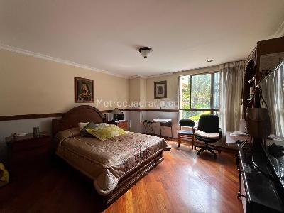 Apartamento de 3 alcobas en venta en El Poblado, Medellín, 178 m² · foto 14 de 18