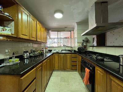 Apartamento de 3 alcobas en venta en El Poblado, Medellín, 178 m² · foto 7 de 18