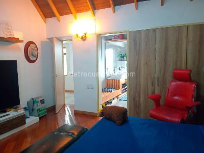 Casa de 4 alcobas en arriendo en El Poblado, Medellín, 300 m² · foto 10 de 18