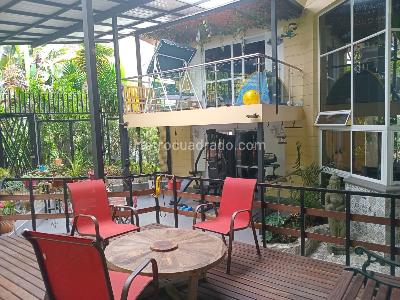 Casa de 4 alcobas en arriendo en El Poblado, Medellín, 300 m² · foto 18 de 18