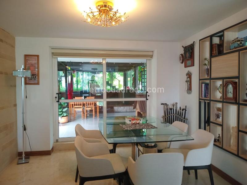 Spacious 4BR House in El Poblado - 4