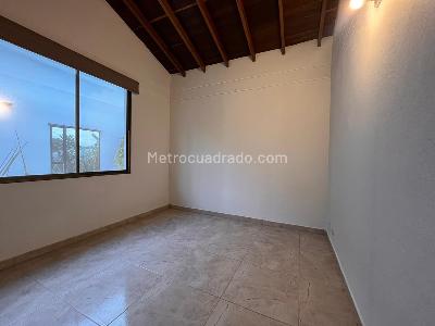 Casa de 4 alcobas en arriendo en A S D, Envigado, 130 m² · foto 11 de 20
