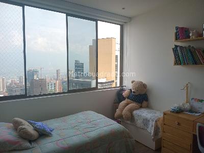 Apartamento de 3 alcobas en venta en El Poblado, Medellín, 165 m² · foto 11 de 14